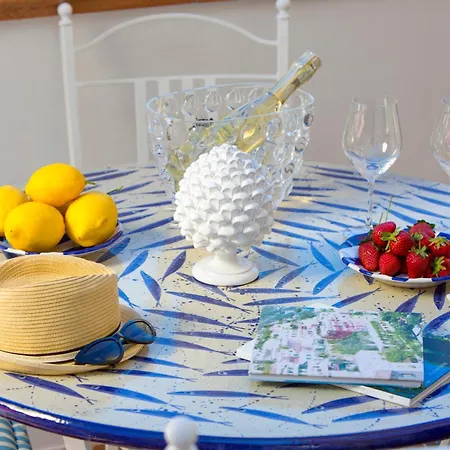 Lägenhet Casa Mimosa Positano